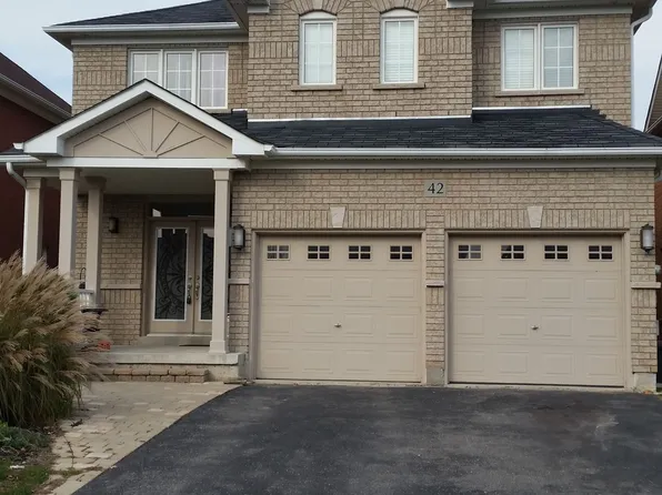 42 Westminster Cir N, Barrie, ON L4M 0A4