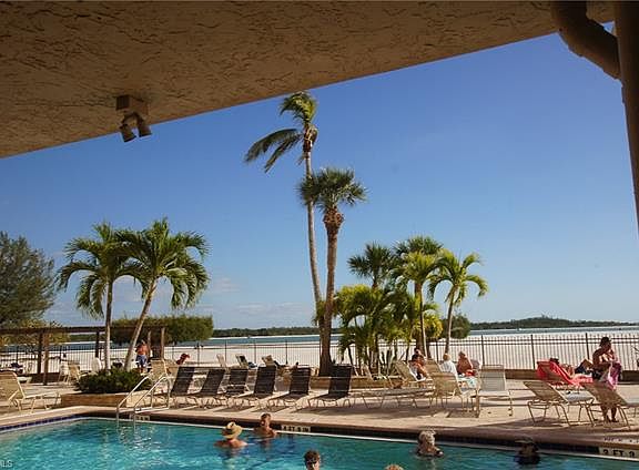 3rd image of 8350 Estero Blvd #Penthouse 1
