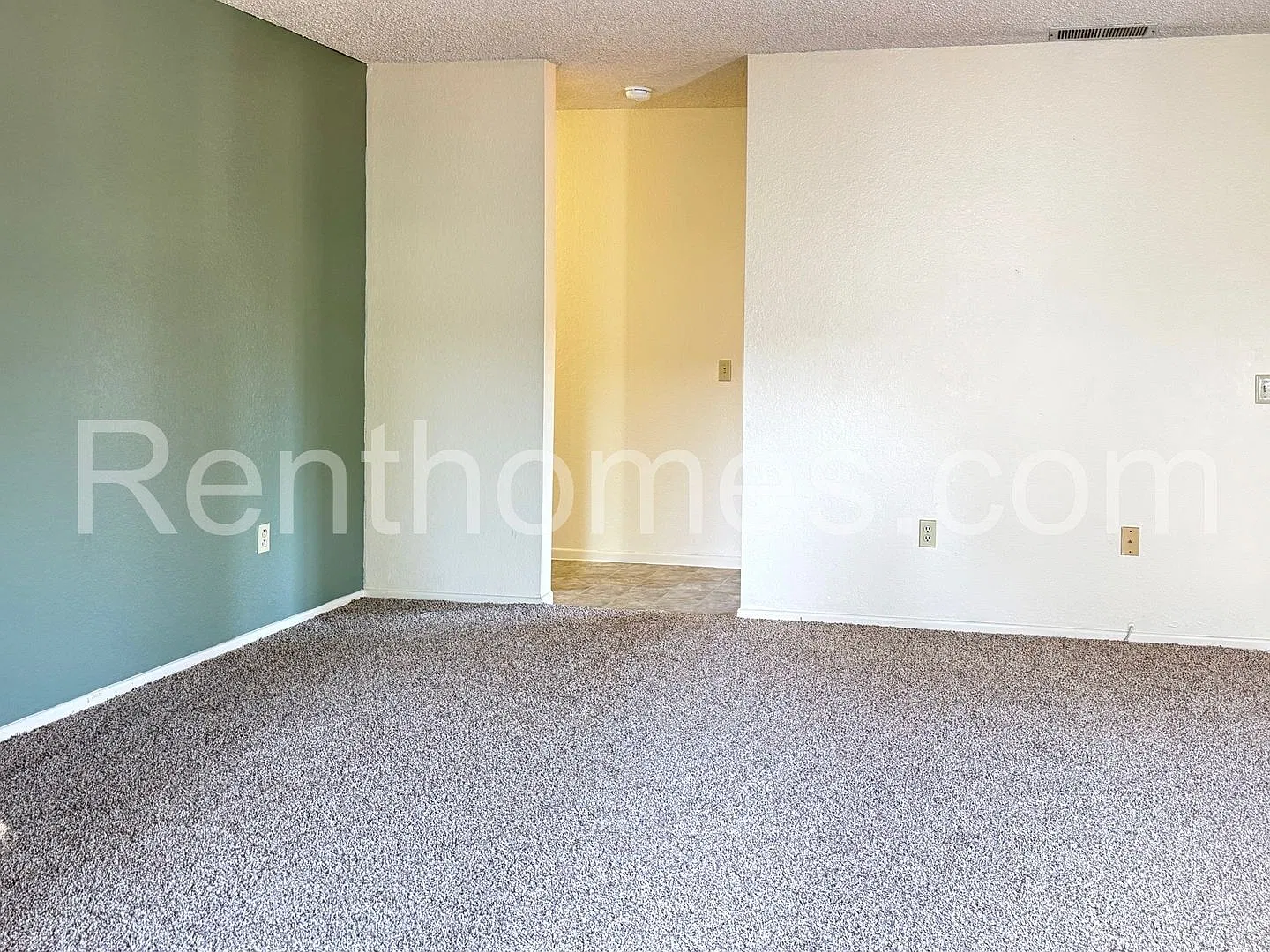 Mira Mesa, 8379 Capricorn Wy #54, All Appliances including a full size washer and dryer — Photo 4