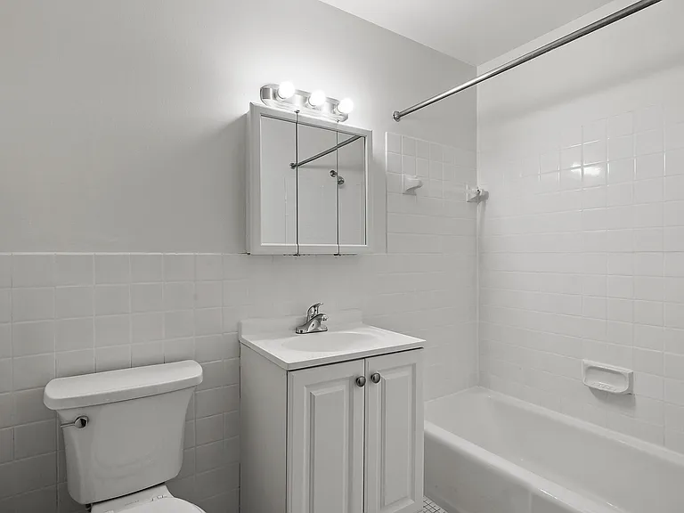3541 13th Ave S #11 — Photo 1