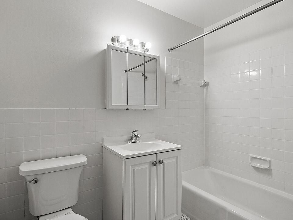 1st image of 3541 13th Ave S APT 11