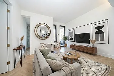 1504 Jefferson Avenue, #3B