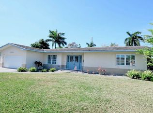 1081 NW 75th Ter, Plantation, FL 33313