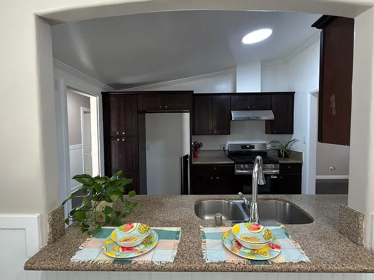 2130 Mountain Ave — Photo 10