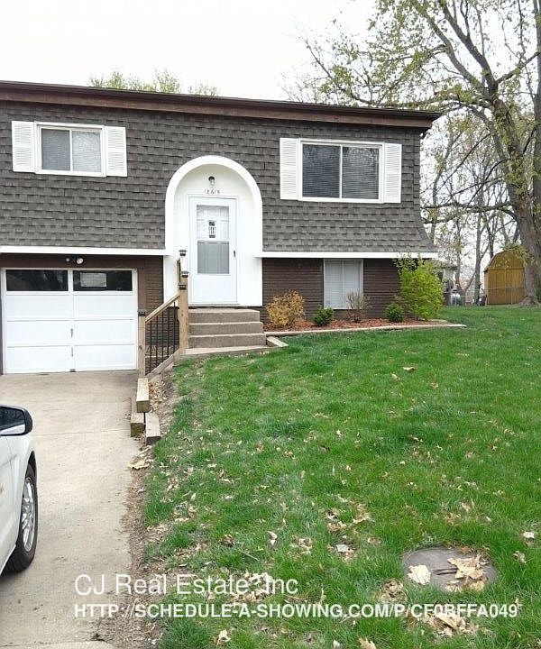1st image of 18615 E Arrowhead Pl