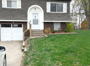 18615 E Arrowhead Pl, Independence, MO 64056