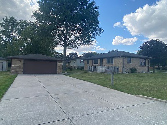 5th image of 1723 Highland Pl