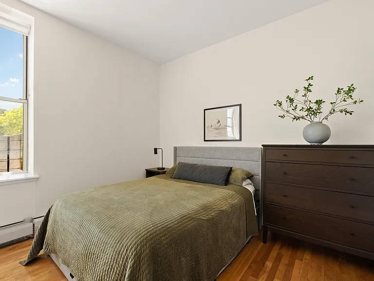 444 12th St #4F — Photo 12