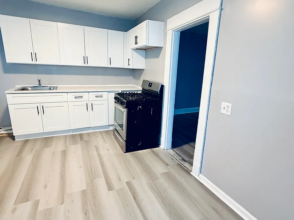 28 Hill St #2N