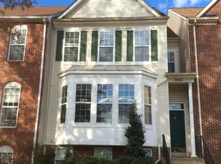 20848 Derrydale Sq, Sterling, VA 20165