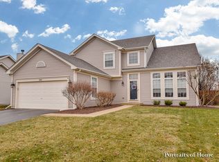 2605 Dunrobin Cir, Aurora, IL 60503