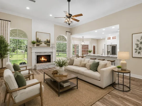 8911 Diamante Dr, Magnolia, TX 77354