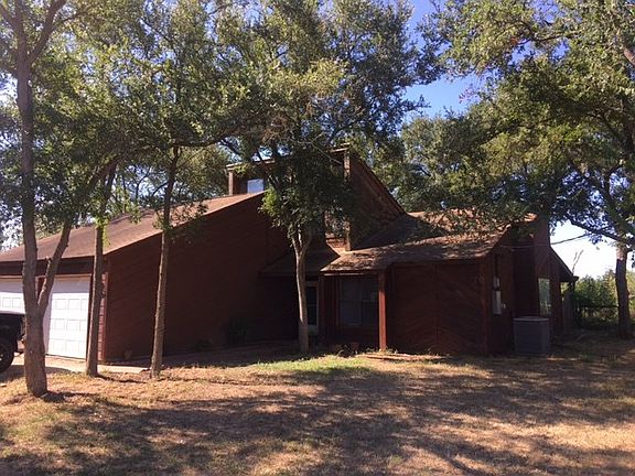 3rd image of 183 Oak Forest Dr