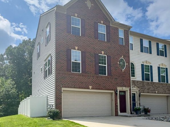 1302 Dickinson Ct