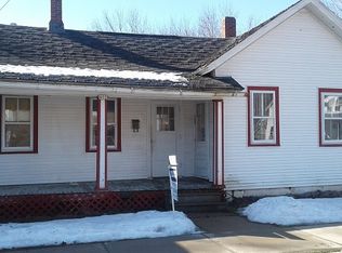 402 W Arnold St, Marshfield, WI 54449