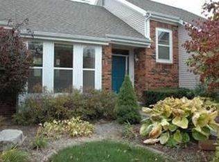 4788 River Run Dr, Hilliard, OH 43026