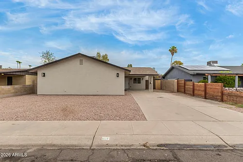 1628 E Del Rio Dr Photo 1