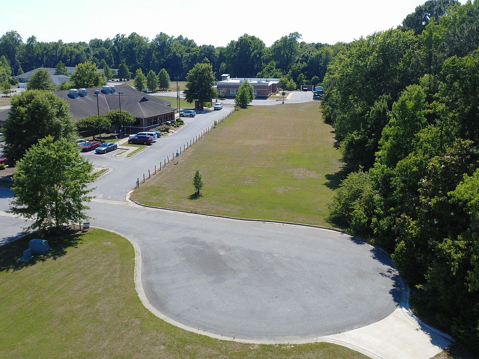 1st image of 207 Earnhardt Dr Lot 3