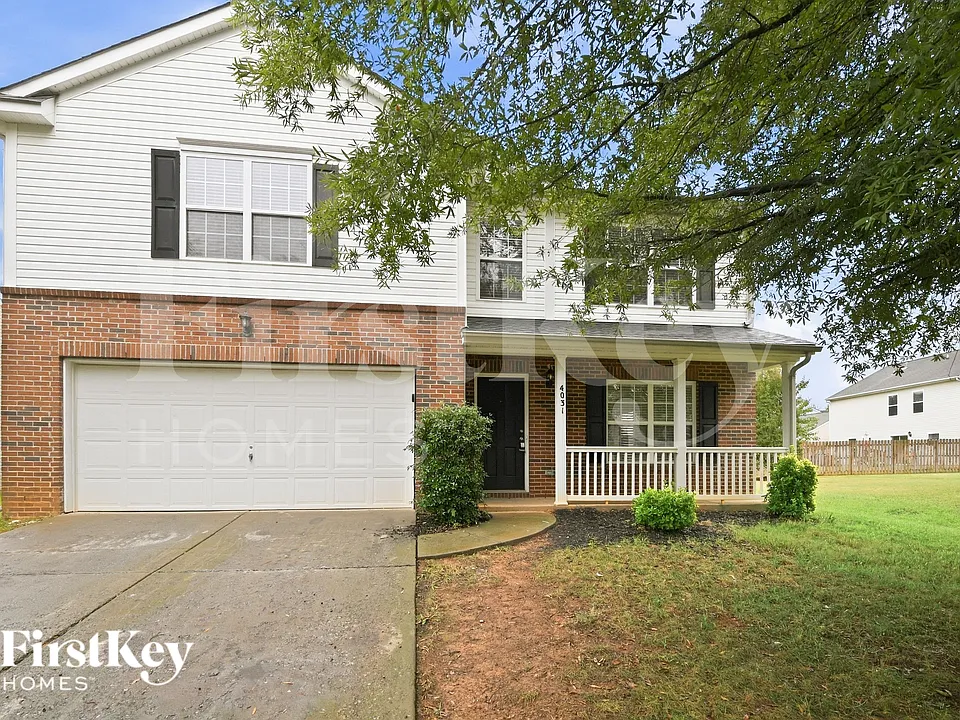 4031 Larkhaven Village Dr