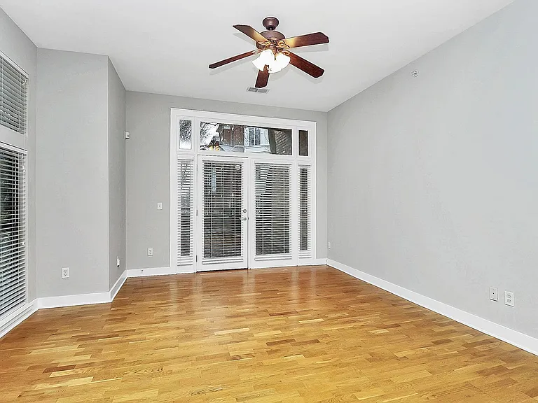 712 N Davidson St — Photo 16