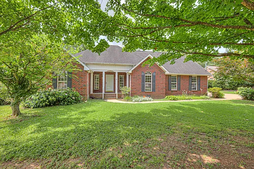 405 Sandi Ct Photo 1