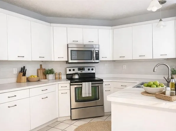 10461 NW 12th Ct, Fort Lauderdale, FL 33322