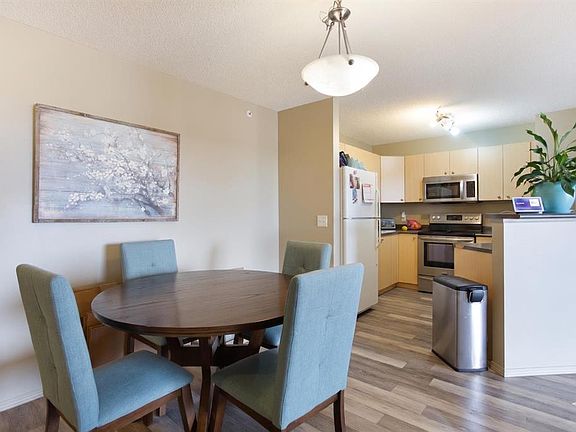 5th image of 304 N Mackenzie Way SW #6405