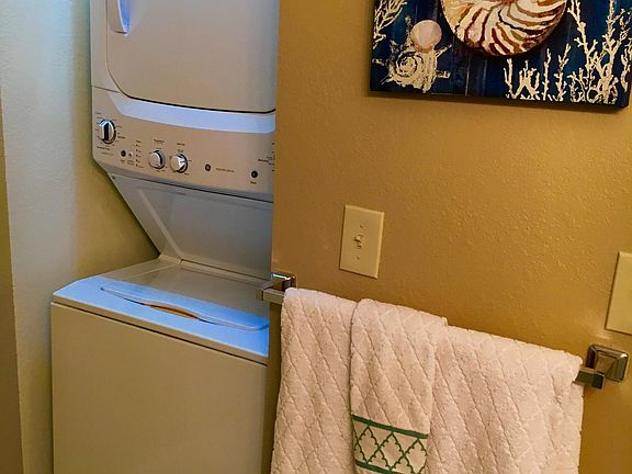 In-unit laundry