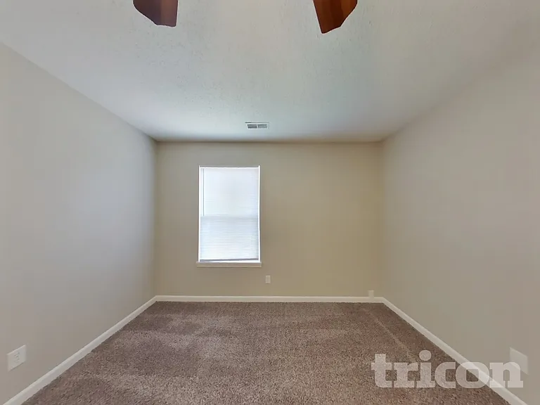 7433 Tassel Ct — Photo 7