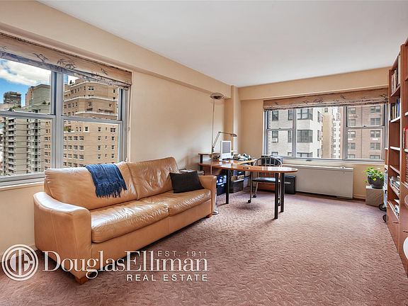 3rd image of 400 E 56th St APT 15G