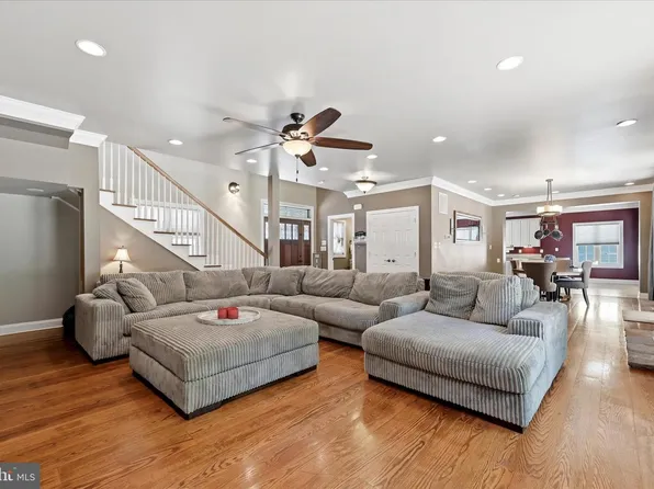59 Howards Ln, Boyce, VA 22620
