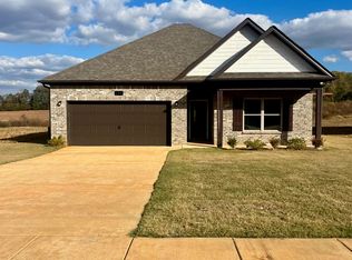 131 Flintlock Way, New Market, AL 35761