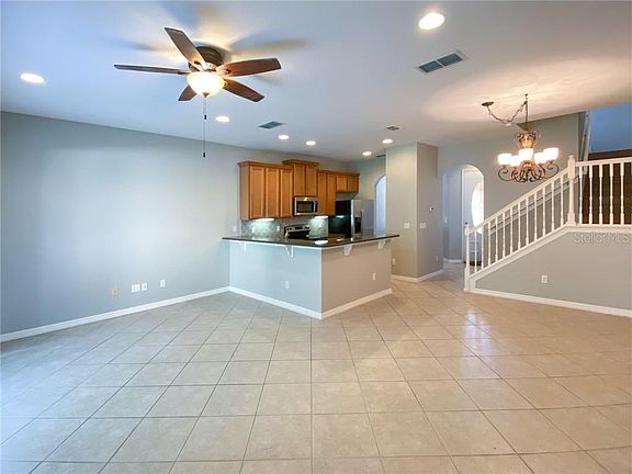 3rd image of 2735 Sweet Magnolia Pl