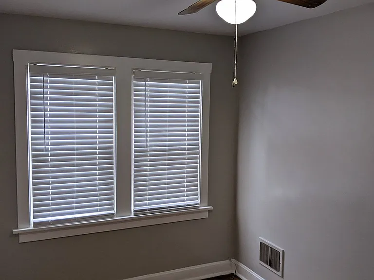 2507 N Lotus Ave — Photo 6