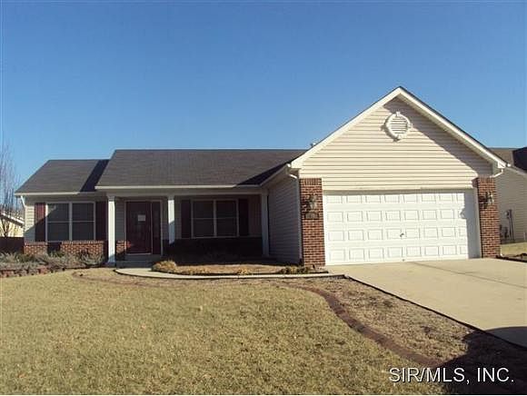 1st image of 46 Broadstone Dr