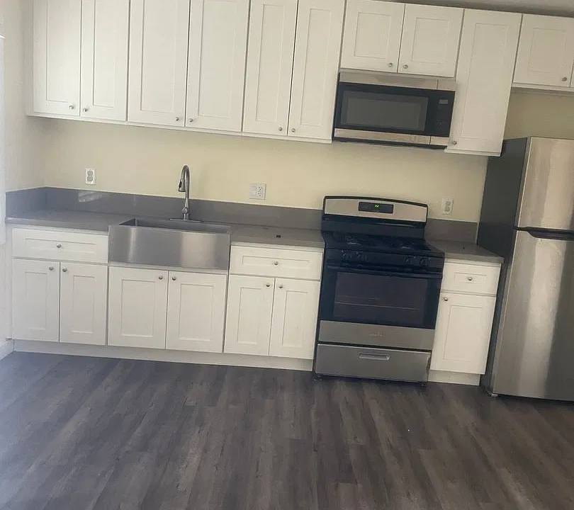 5276 Ithaca Ave #3