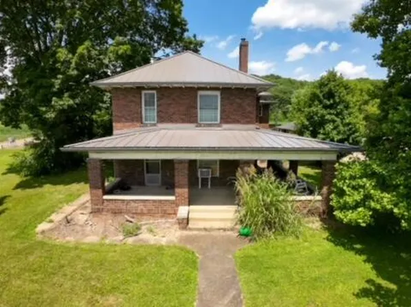 36660 Hocking Dr, Logan, OH 43138