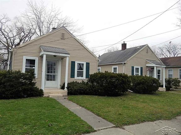 2nd image of 3330/3334 Court St