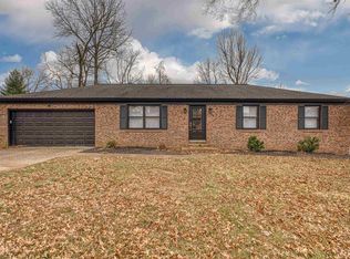 7699 Georgia Ln, Newburgh, IN 47630