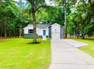 10 Arbor Ln, Saint Helena Island, SC 29920