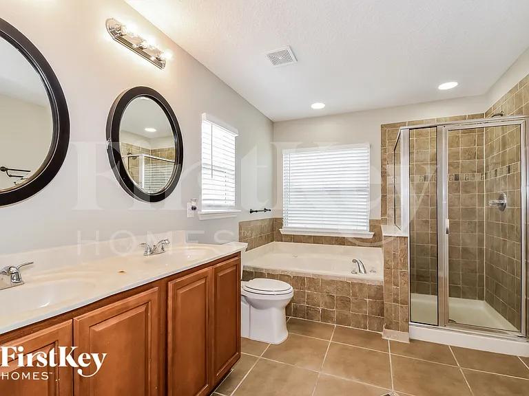 3889 Marsh Bluff Dr — Photo 10