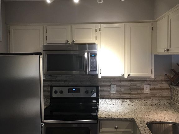 4th image of 1504 Lincoln Way APT 339