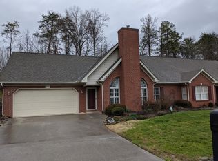 2916 Ginnbrooke Ln, Knoxville, TN 37920