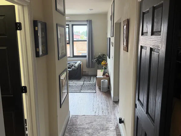 322 5th St #2, Calumet, MI 49913