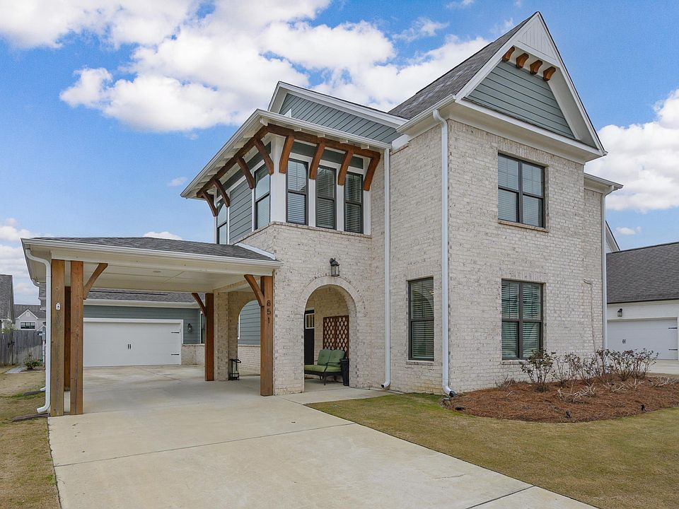 1st image of 851 Griffin Park Cir