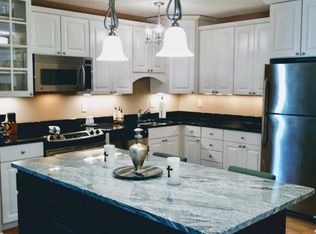4517 Redwood Cir, Minnetonka, MN 55345