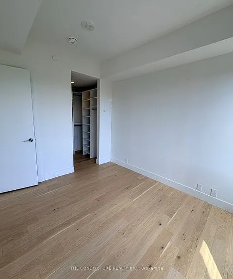 1414 Bayview Ave #504 — Photo 4