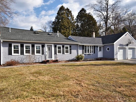129 Valley Rd Dracut Ma 01826 Zillow