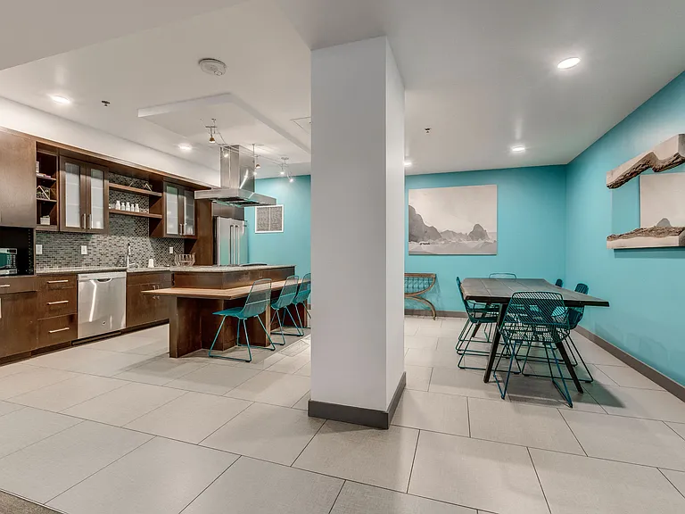 Equinox Apartments — Photo 46