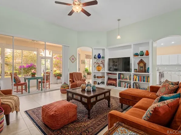 4614 N Crestline Dr, Beverly Hills, FL 34465